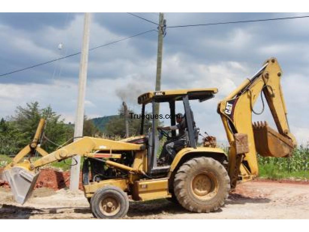 Retroexcavadora caterpillar 416c por auto o camioneta de igual o menor precio