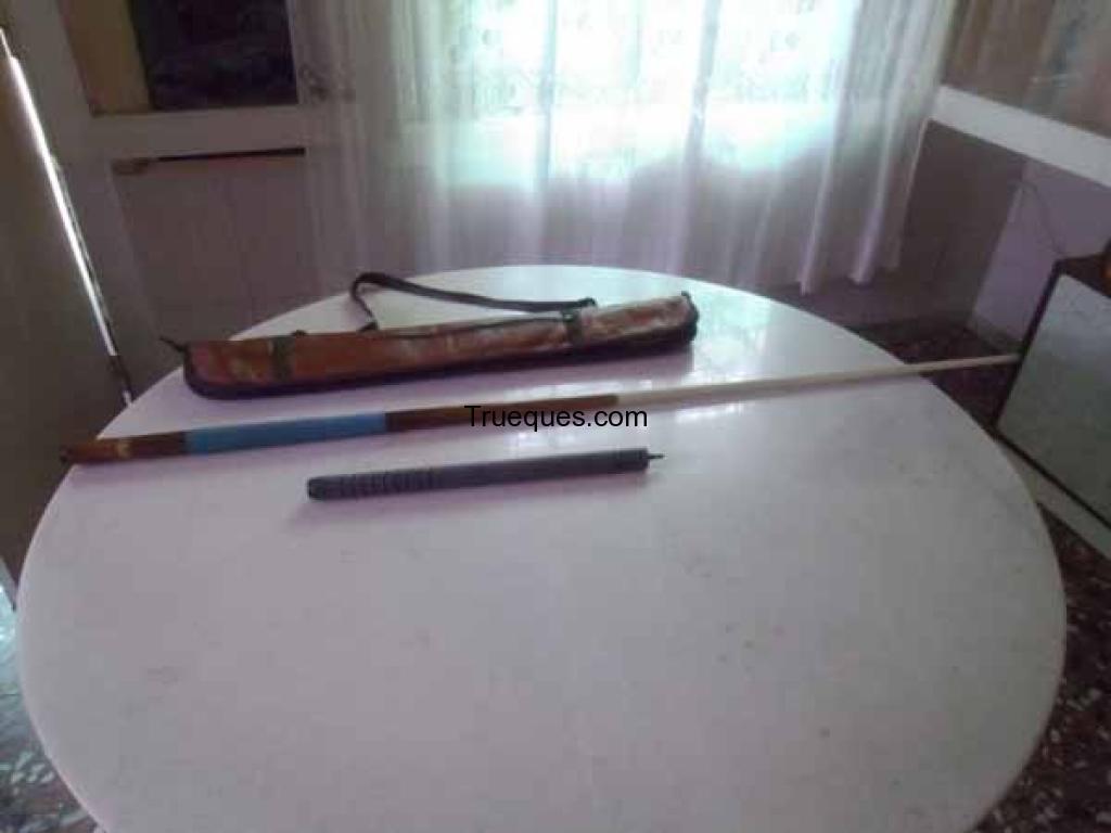 Taco de billar profesional de cuatro tramos con alargue