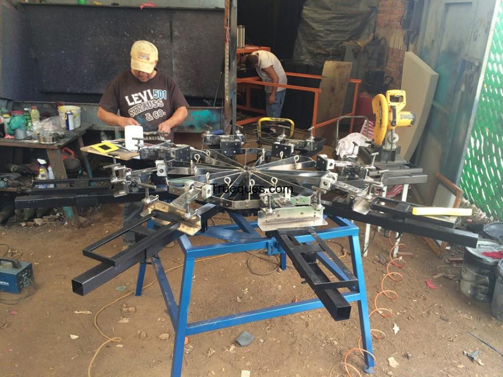 Pulpo cromado 8 de 8