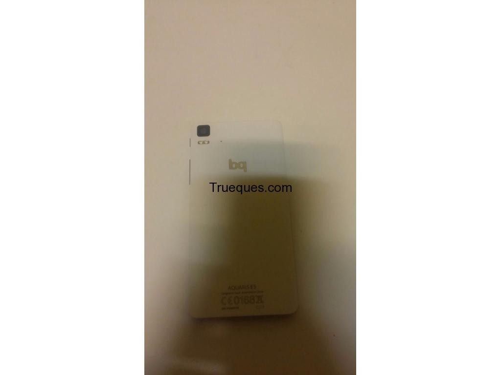 Mi movil practicamente nuevo por coche para poder circular