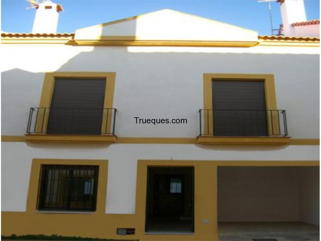 Casa 3 habitaciones en aracena por varias provincias