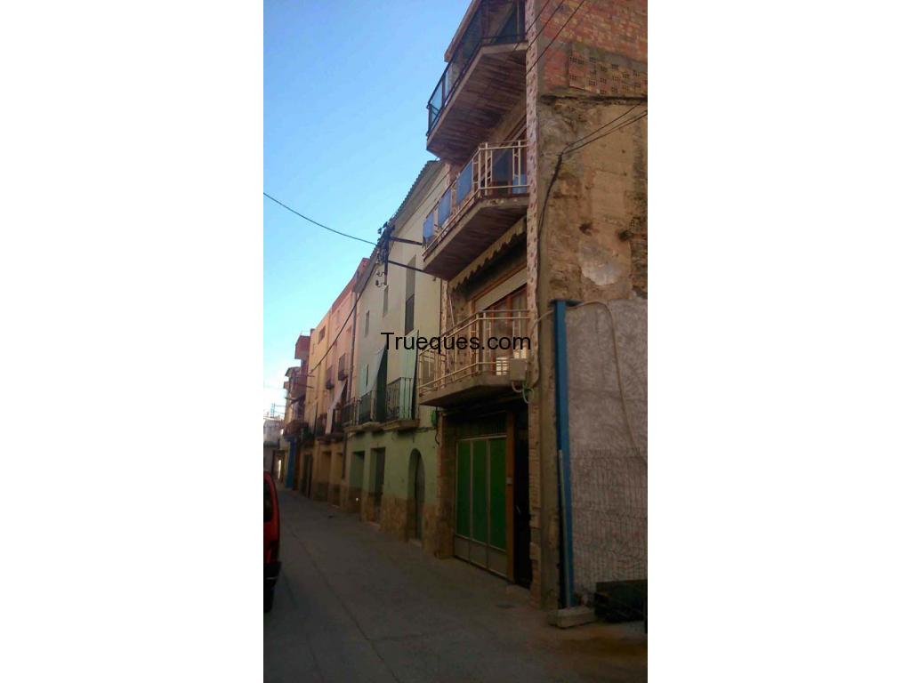 Quiero vender mi casa de 4 plantas en la granja descarp