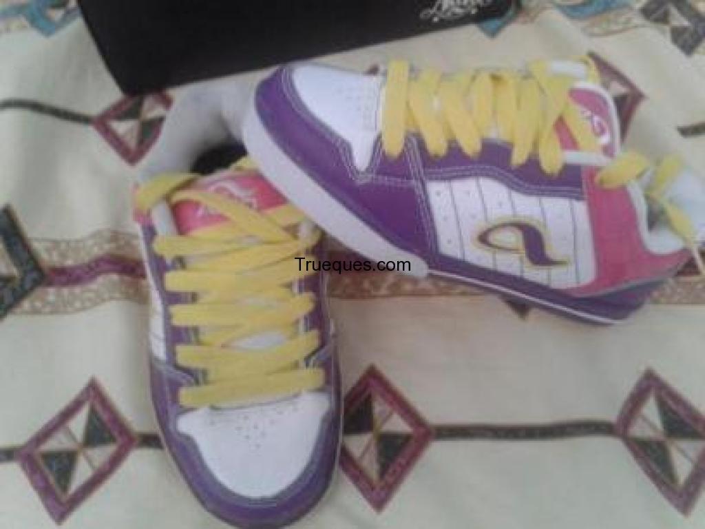 Tenis adidas y adio betsey