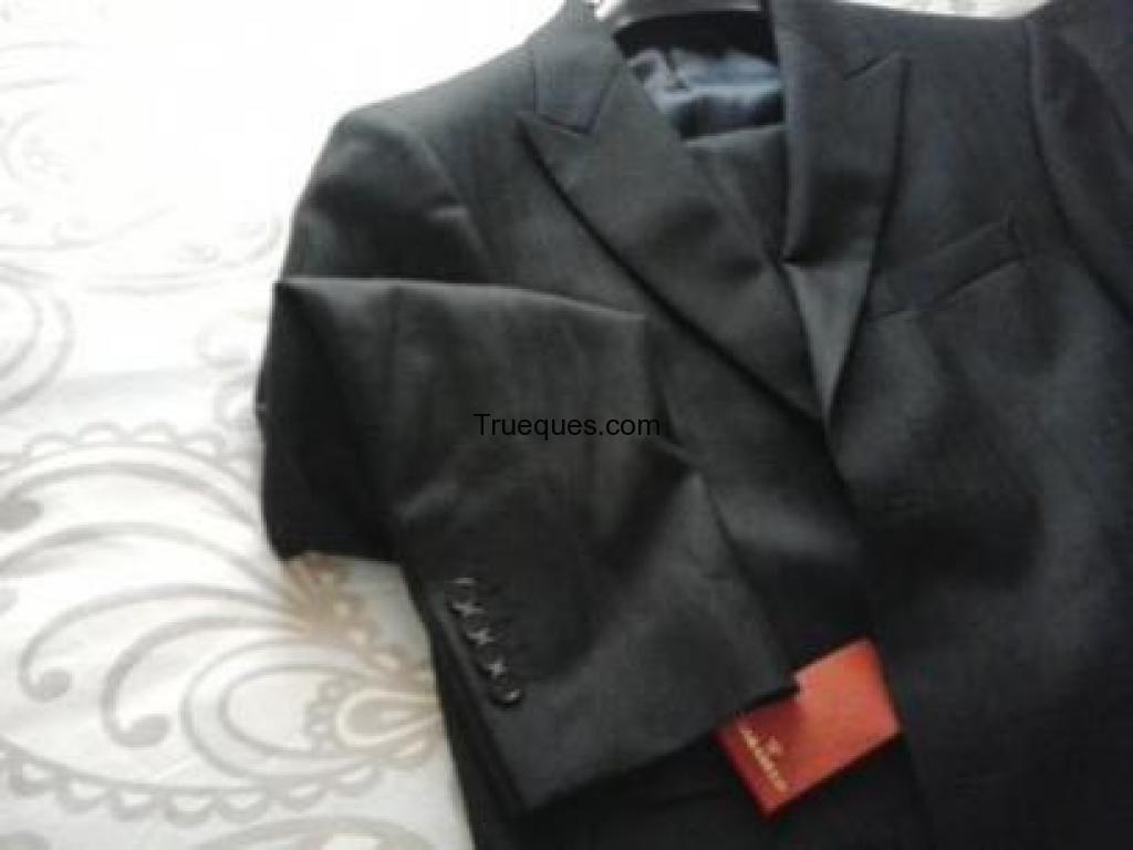 Traje caramelo sin estrenar