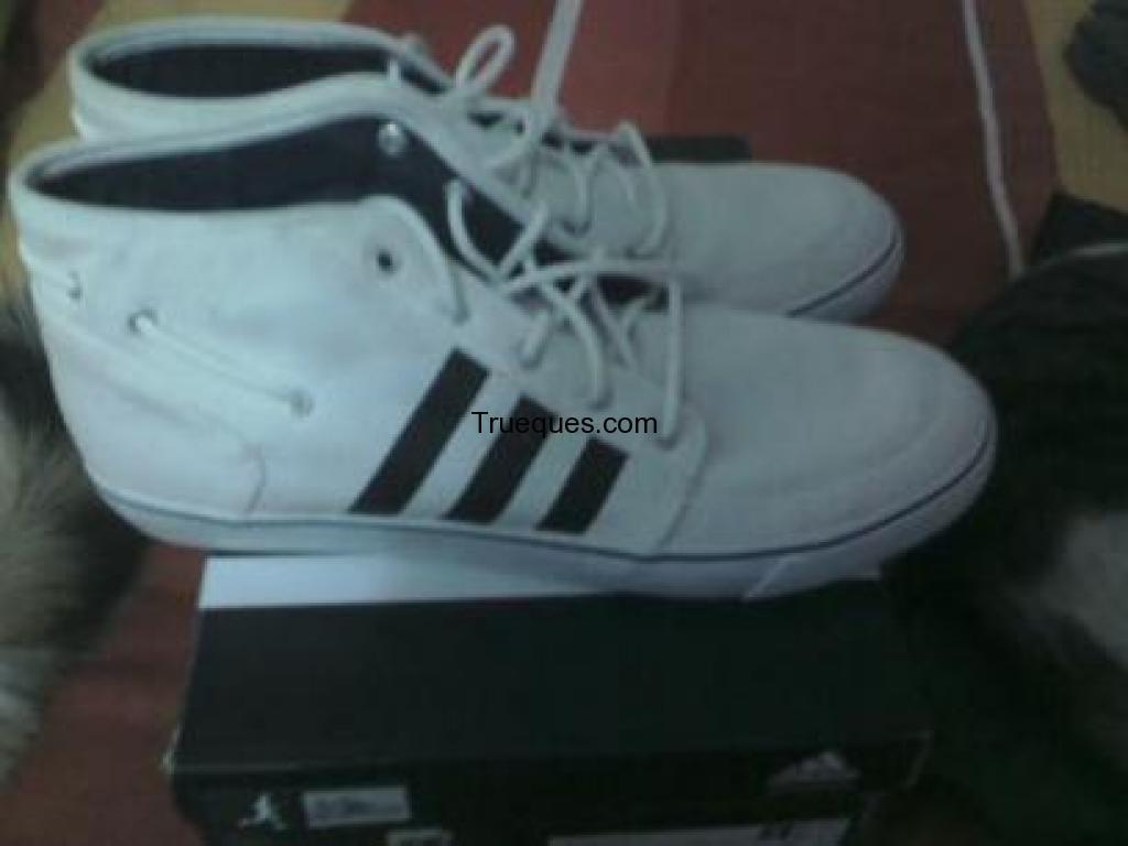 Zapatillas adidas blancas talla 46