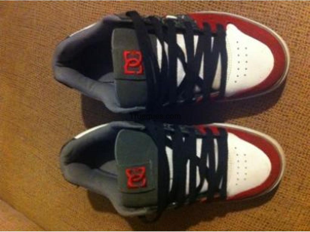 Cambio unas zapatillas dc