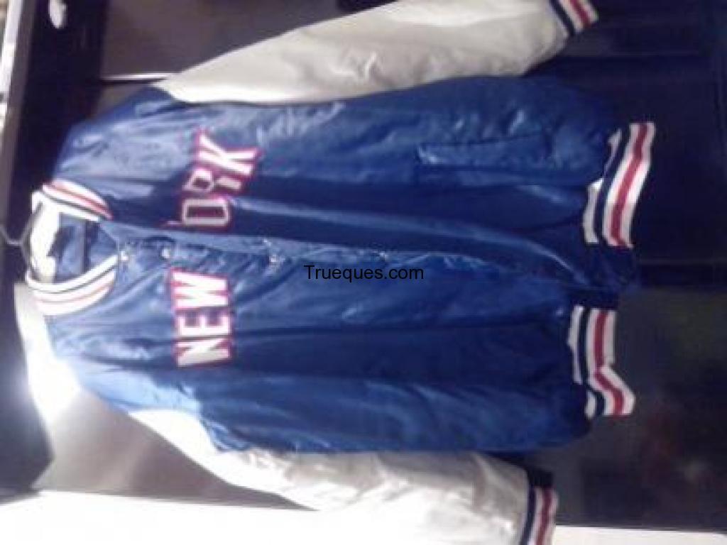 Casaca modelo chaqueta de beisbol hecha en korea