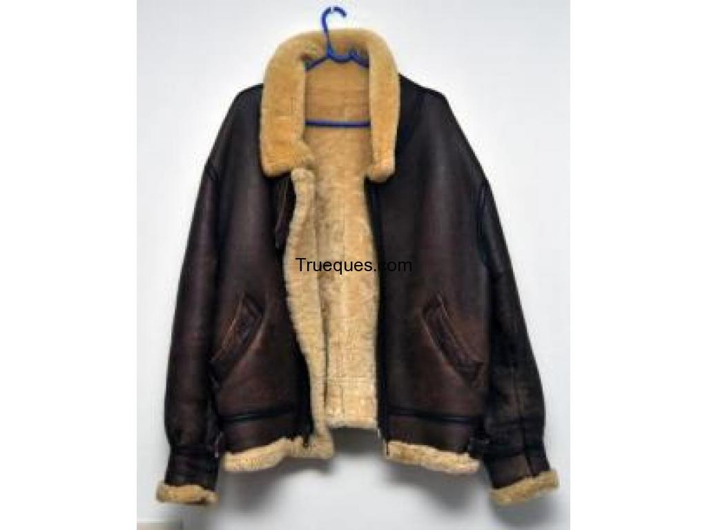 Chaqueta de piel de oveja de la patagonia argentina