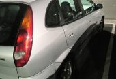 Nissan almera tino