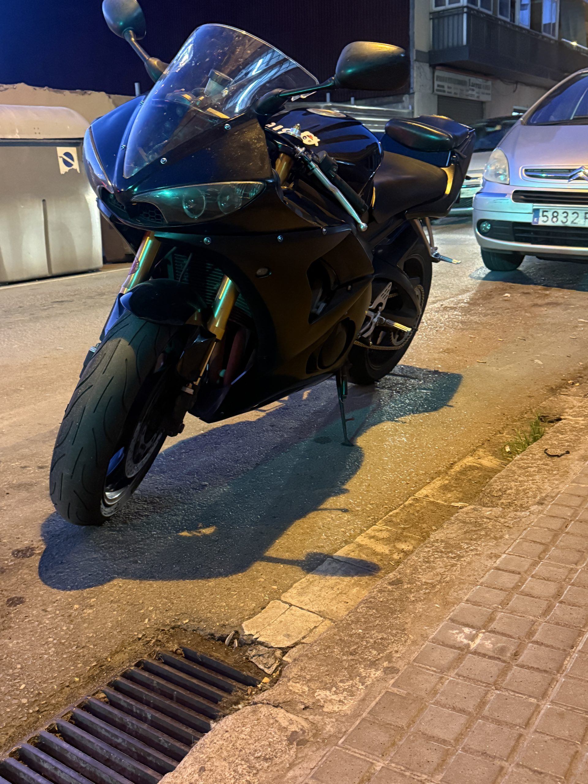 Yamaha r6