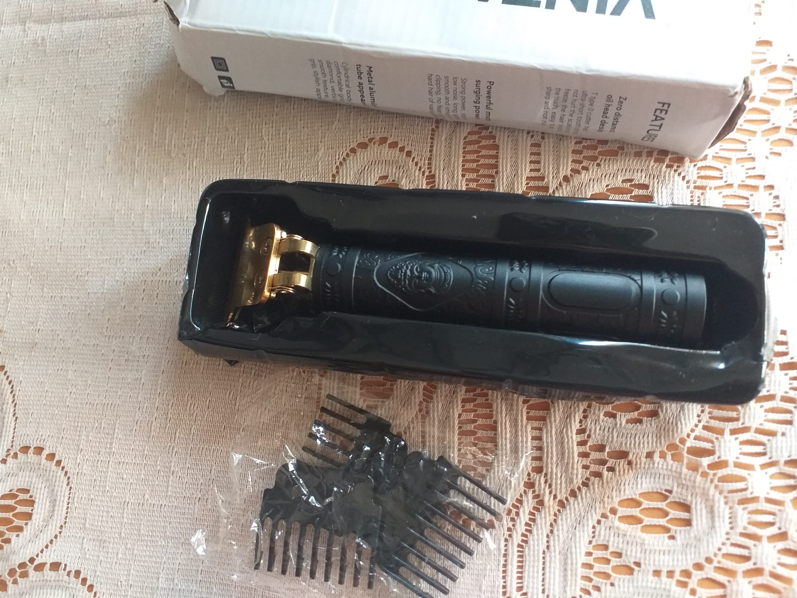 Maquinilla para cortar cabello y barba